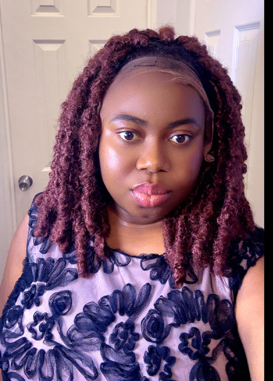 Neatly briaded logs wig