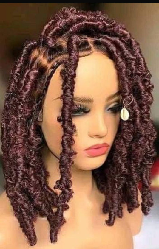 Neatly briaded logs wig